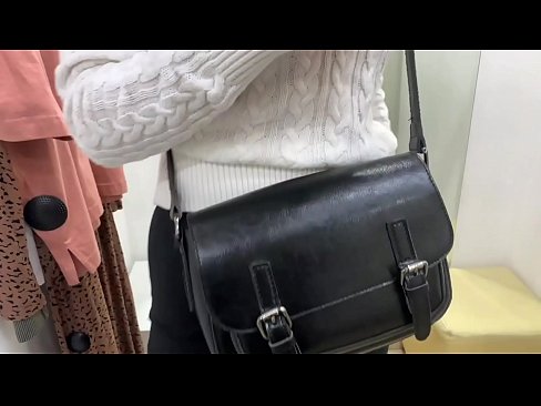 ❤️ Bonhora paruzhinji rwehure rechidiki FeralBerry ane dildo mukamuri yakakodzera pa %sn.pornokey.ru % ❌️❤